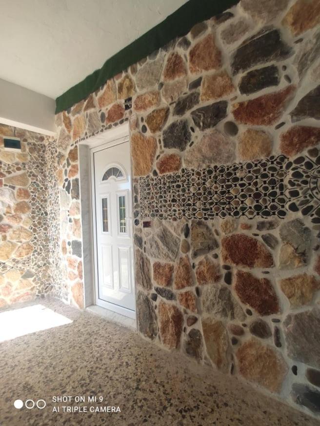 Malvina Rooms Kallithea  エクステリア 写真