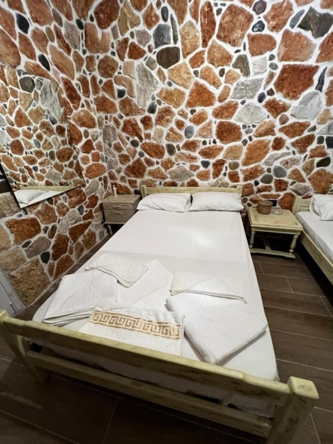 Malvina Rooms Kallithea  エクステリア 写真