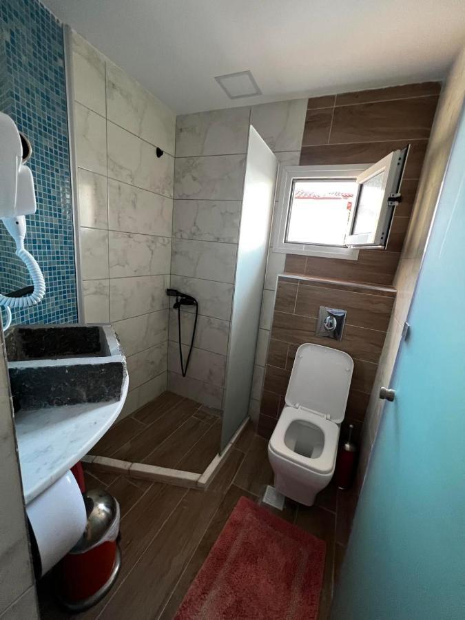 Malvina Rooms Kallithea  エクステリア 写真