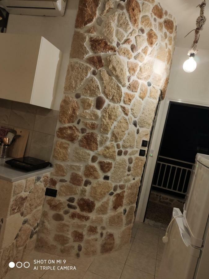 Malvina Rooms Kallithea  エクステリア 写真