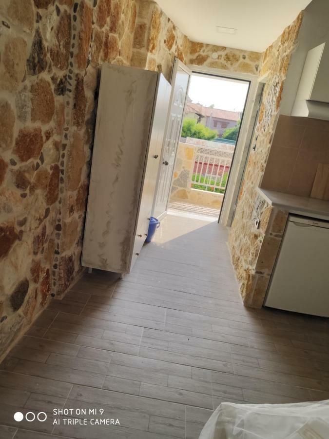 Malvina Rooms Kallithea  エクステリア 写真