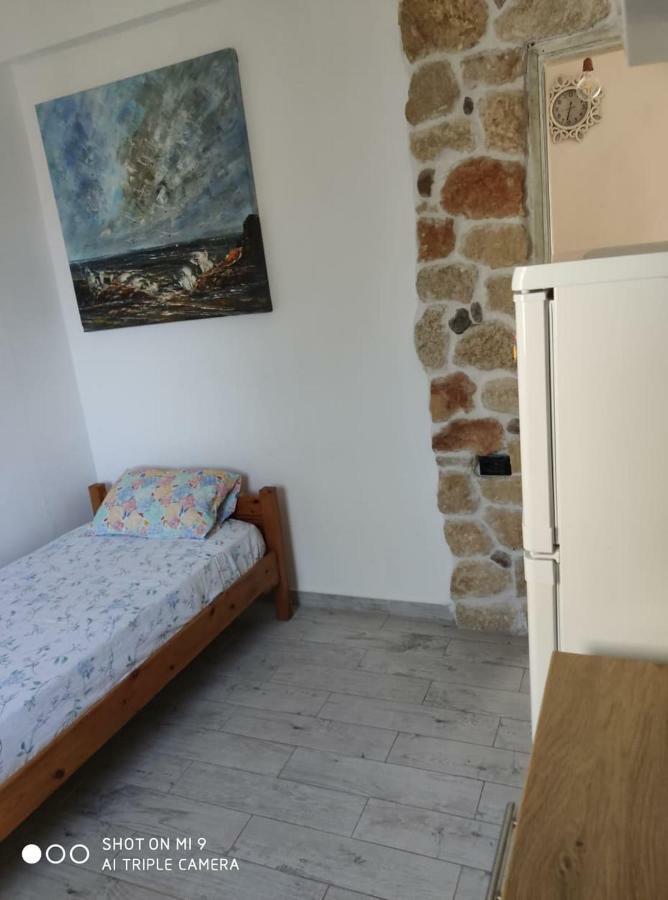 Malvina Rooms Kallithea  エクステリア 写真