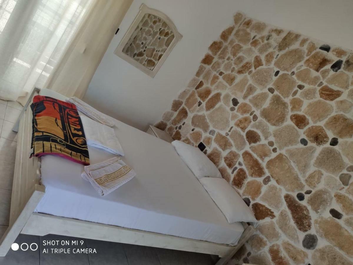 Malvina Rooms Kallithea  エクステリア 写真